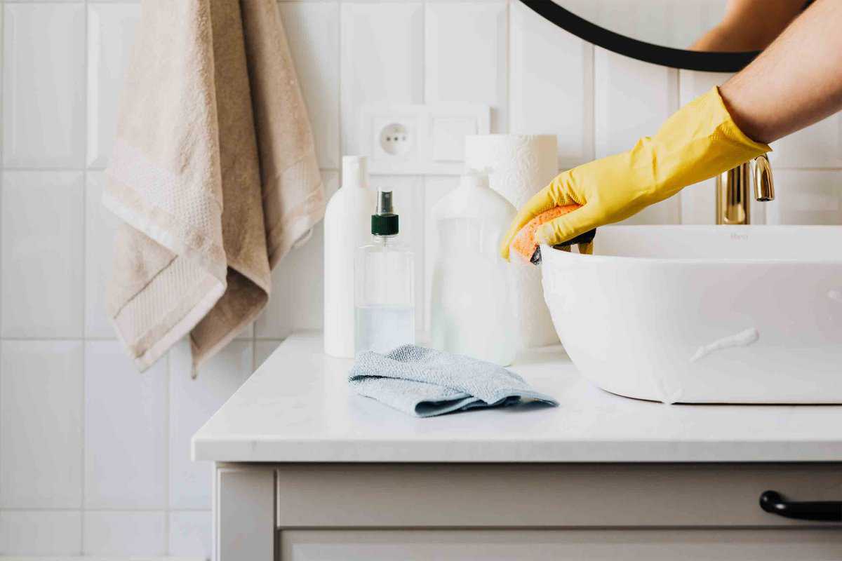 Cómo limpiar el cabezal de la ducha paso a paso de forma fácil y correcta